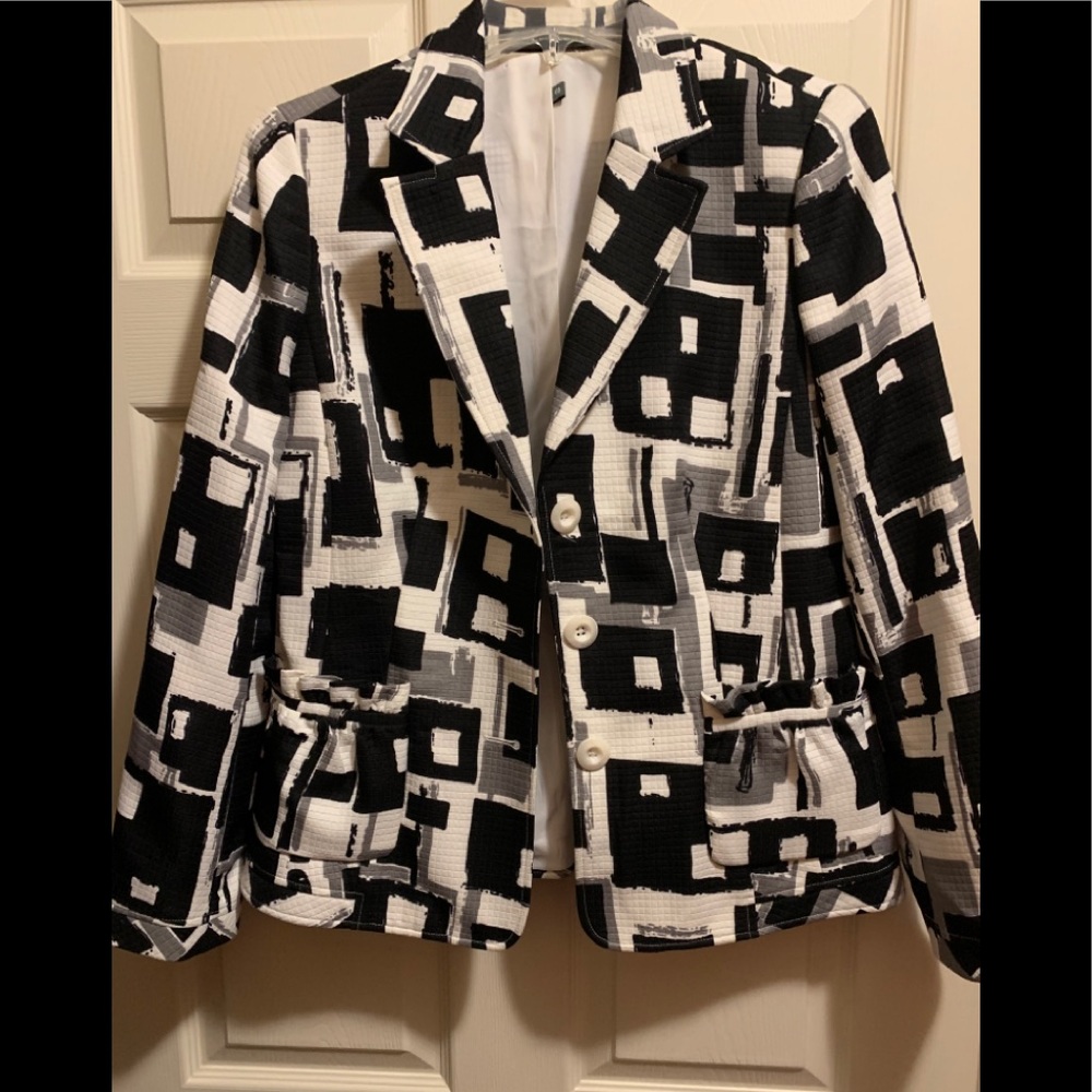 Jacket - Picture 3 of 3